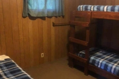bears-den-bedroom-fishing-cabin-lake-of-the-woods
