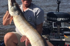 Mather Reef Guided Musky Fishing for Groups – Lake of the Woods