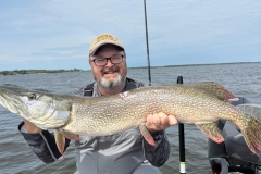Waldron Island Catch Release Musky Keep in Water – Lake of the Woods