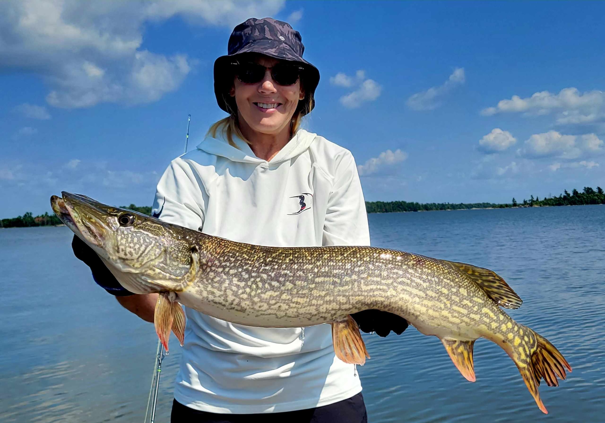 Lake of the Woods Fishing Calendar: Seasonal Patterns,    Species & Where to Fish (May–October)